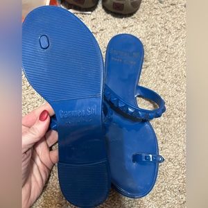 Carmen Sol flat sandals